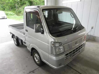 Nissan NT100 Clipper — фото