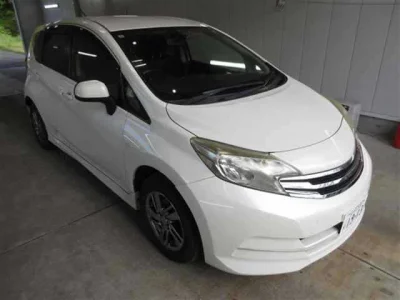 Nissan Note — фото