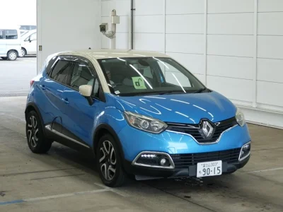 Renault Captur — фото