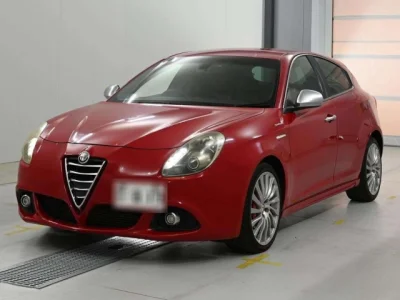 Alfa Romeo Giulietta — фото