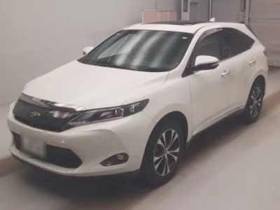 Toyota Harrier — фото
