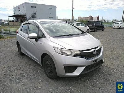 Honda Fit — фото