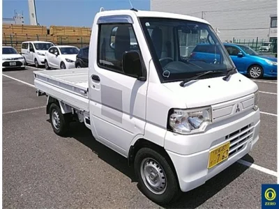 Mitsubishi Minicab Truck — фото