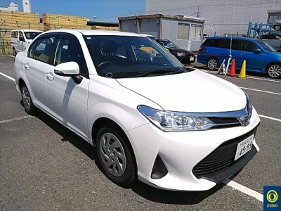Toyota Corolla Axio — фото