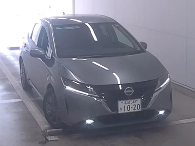 Nissan Note — фото