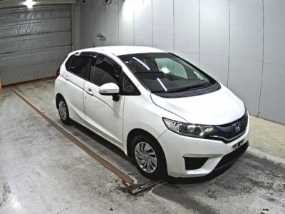 Honda Fit — фото