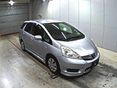 Honda Fit Shuttle — фото