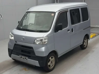 Toyota Pixis Van — фото