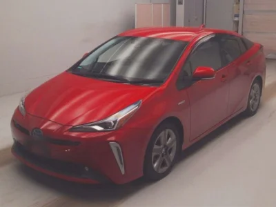 Toyota Prius — фото