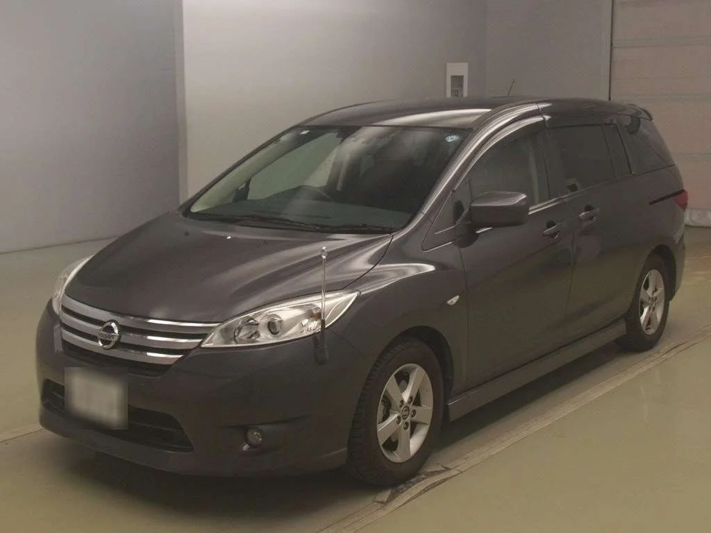 Nissan Lafesta — фото