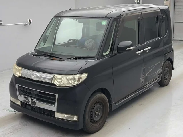 Daihatsu TANTO — фото