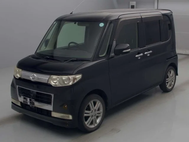 Daihatsu TANTO — фото