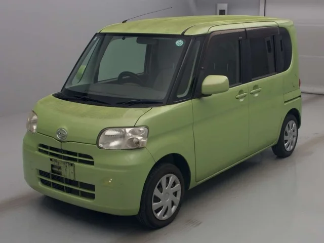 Daihatsu TANTO — фото