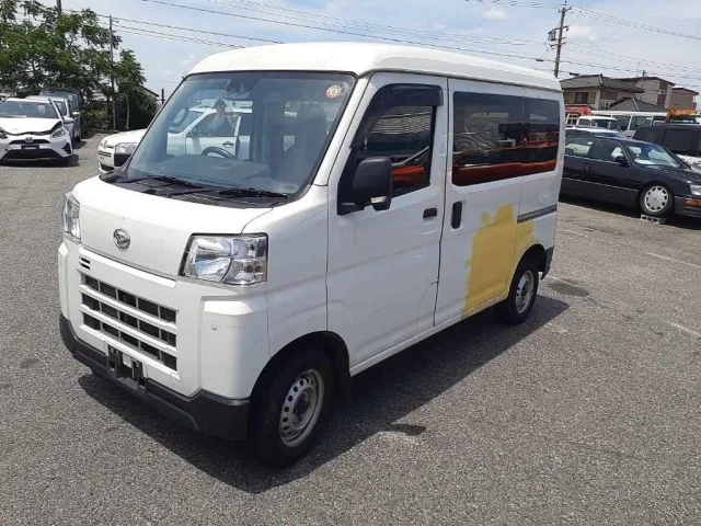 Daihatsu Hijet Cargo — фото