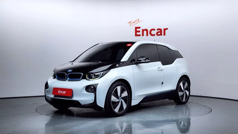 BMW i3 — фото