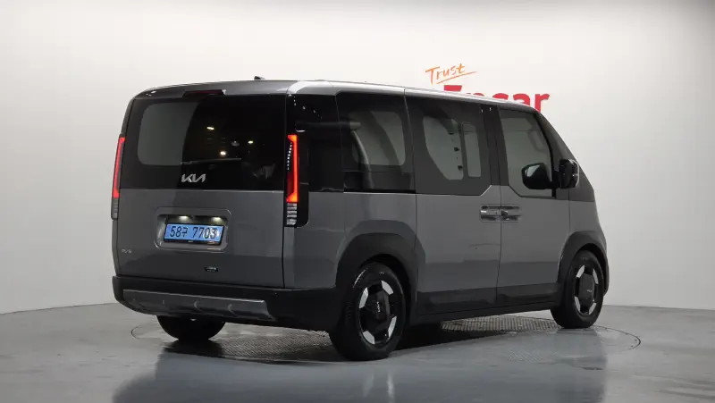 Kia PV5 — фото 2