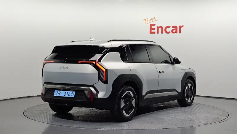 Kia EV3 — фото 2