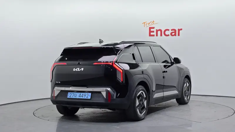 Kia EV3 — фото 2