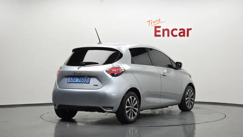 Renault Zoe — фото 2