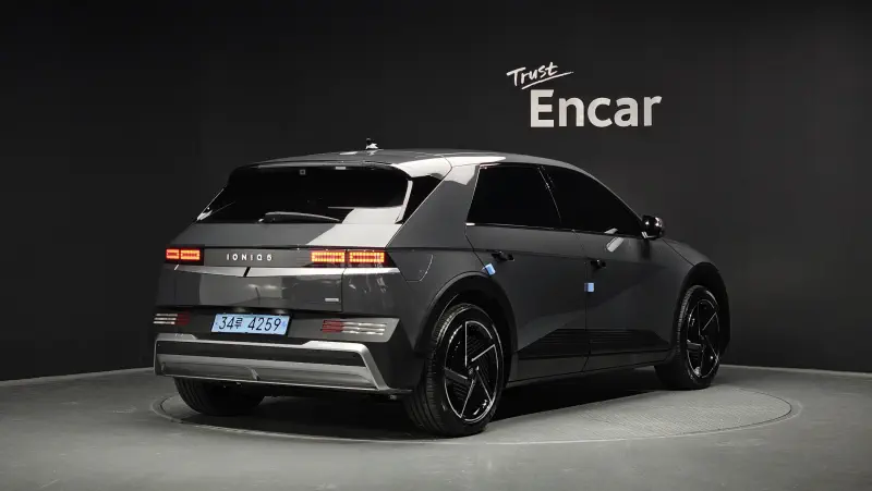 Hyundai Ioniq 5 — фото 2