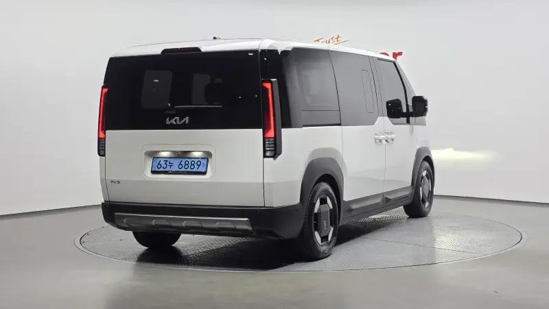 Kia PV5 — фото 2