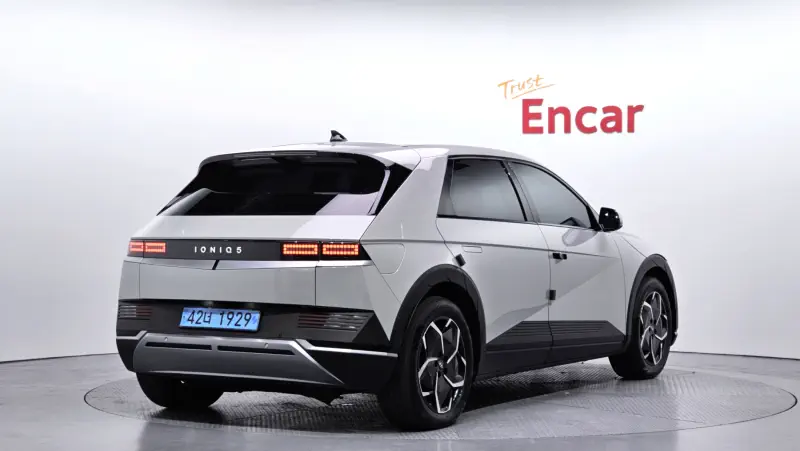Hyundai Ioniq 5 — фото 2