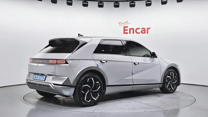 Hyundai Ioniq 5 — фото 2