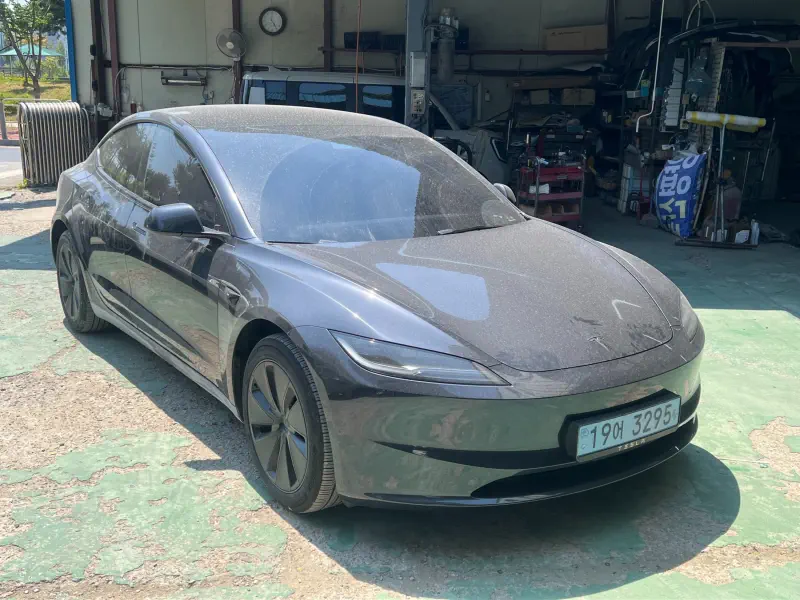 Tesla Model 3 — фото 2