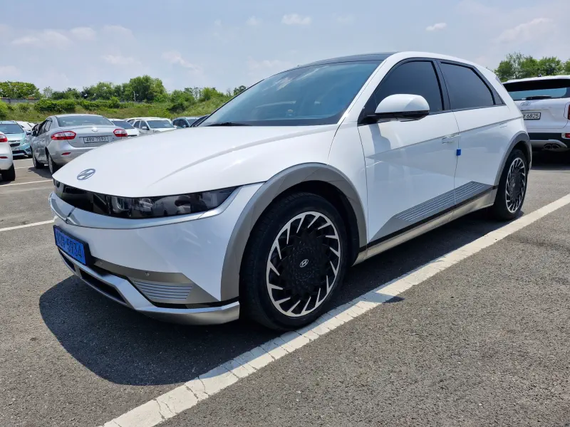 Hyundai Ioniq 5 — фото 2