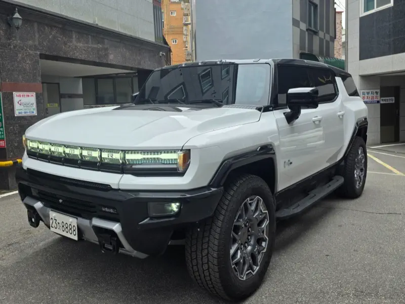 GMC Hummer EV — фото