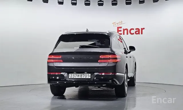 Genesis · GV80 · 3.0 Diesel AWD · 2020 г. — фото 3