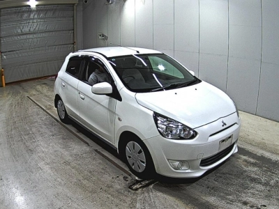 MITSUBISHI MIRAGE — фото