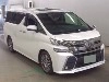 TOYOTA VELLFIRE — фото