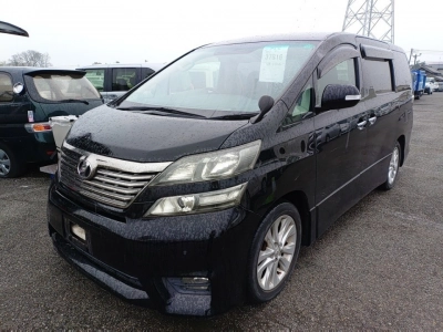 TOYOTA VELLFIRE — фото