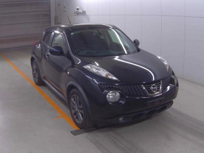 NISSAN JUKE — фото