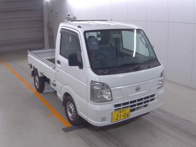 NISSAN NT100 CLIPPER — фото