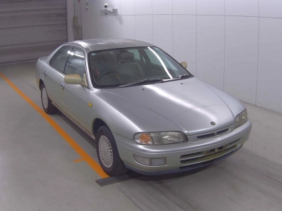 NISSAN PRESEA — фото