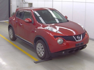 NISSAN JUKE — фото