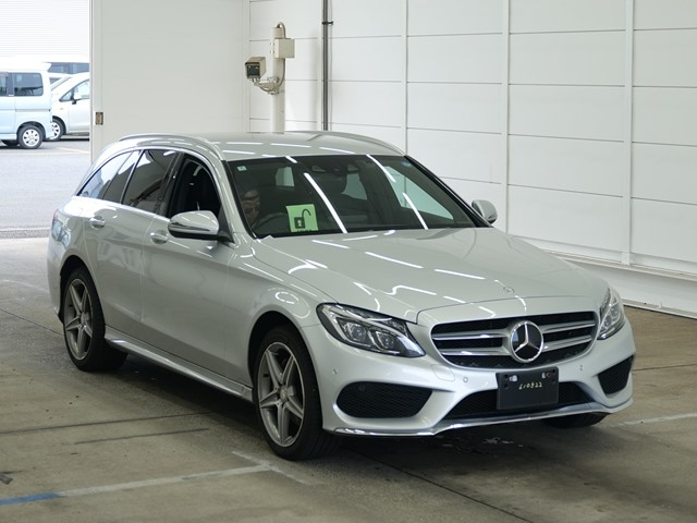 MERCEDES-BENZ C — фото