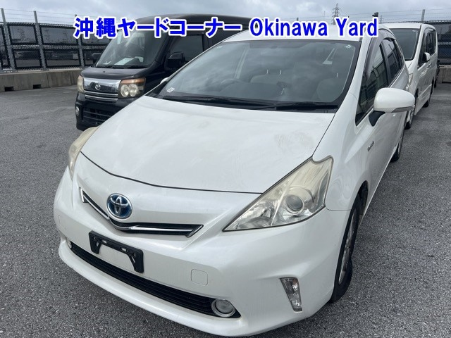 TOYOTA PRIUS — фото