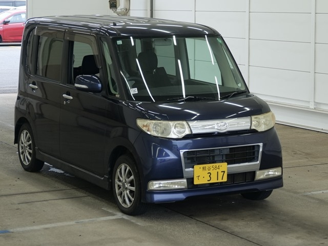 DAIHATSU TANTO — фото