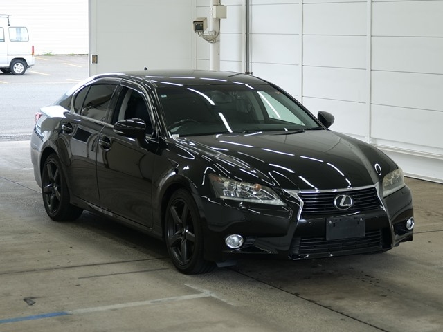 LEXUS GS — фото