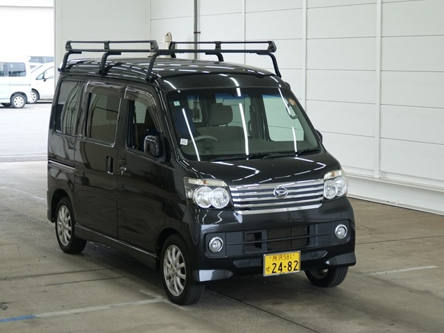 DAIHATSU ATRAI — фото