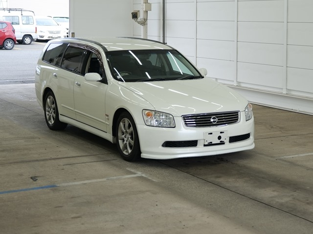 NISSAN STAGEA — фото