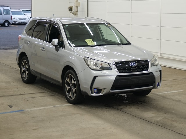 SUBARU FORESTER — фото
