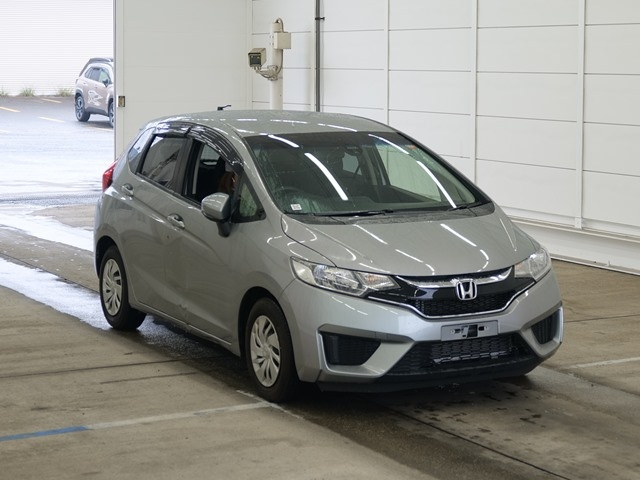 HONDA FIT — фото