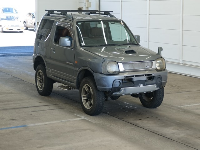 SUZUKI JIMNY — фото