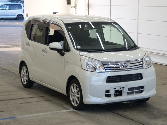 DAIHATSU MOVE — фото