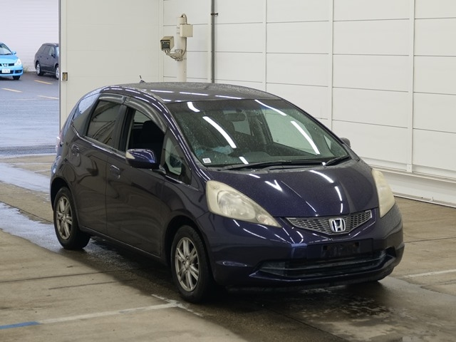HONDA FIT — фото