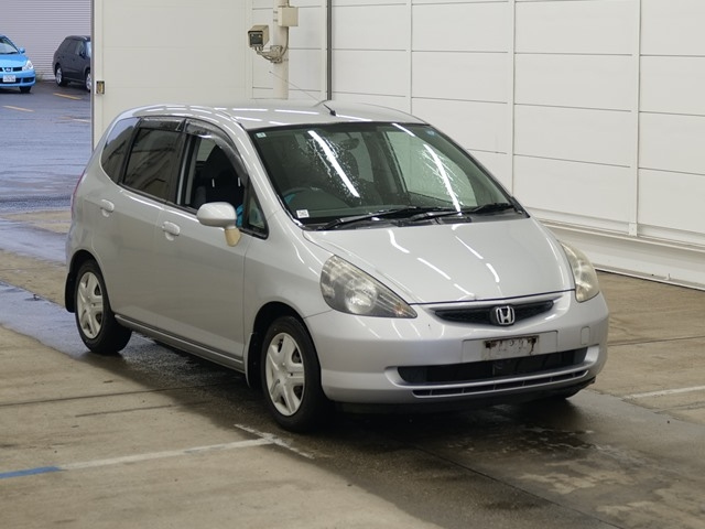 HONDA FIT — фото